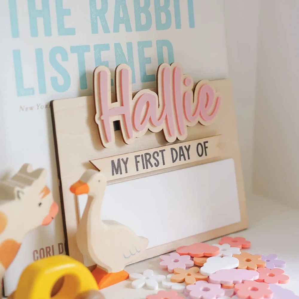 1Pc Custom First and Last Day  - Home Office Design recension och pris